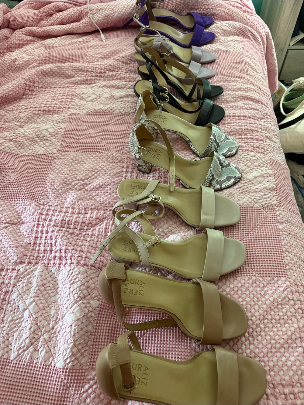 6 Pairs of Naturalizer Dress Sandals!!! EUC